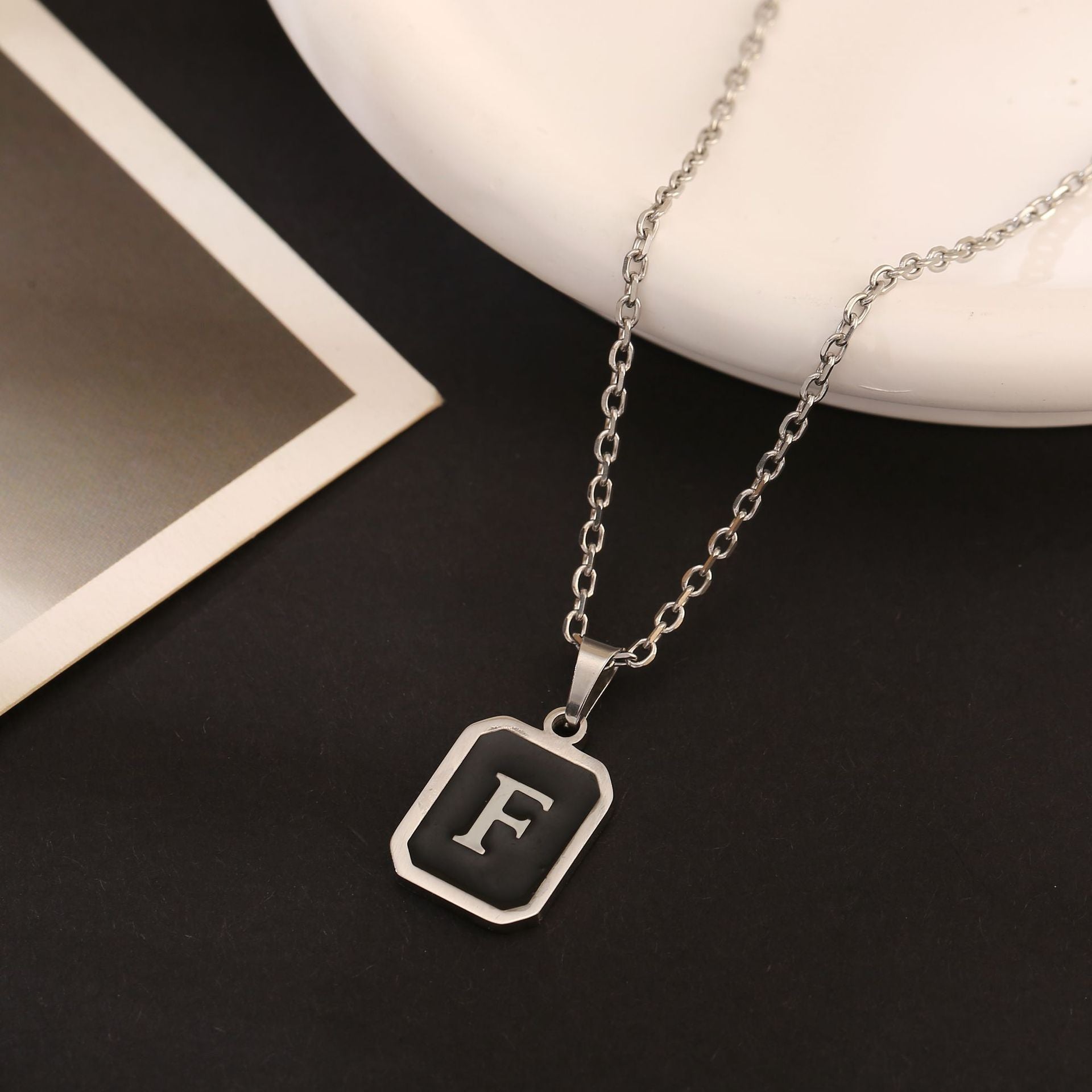 Stainless Steel Fashion Necklace with 26 English Letters