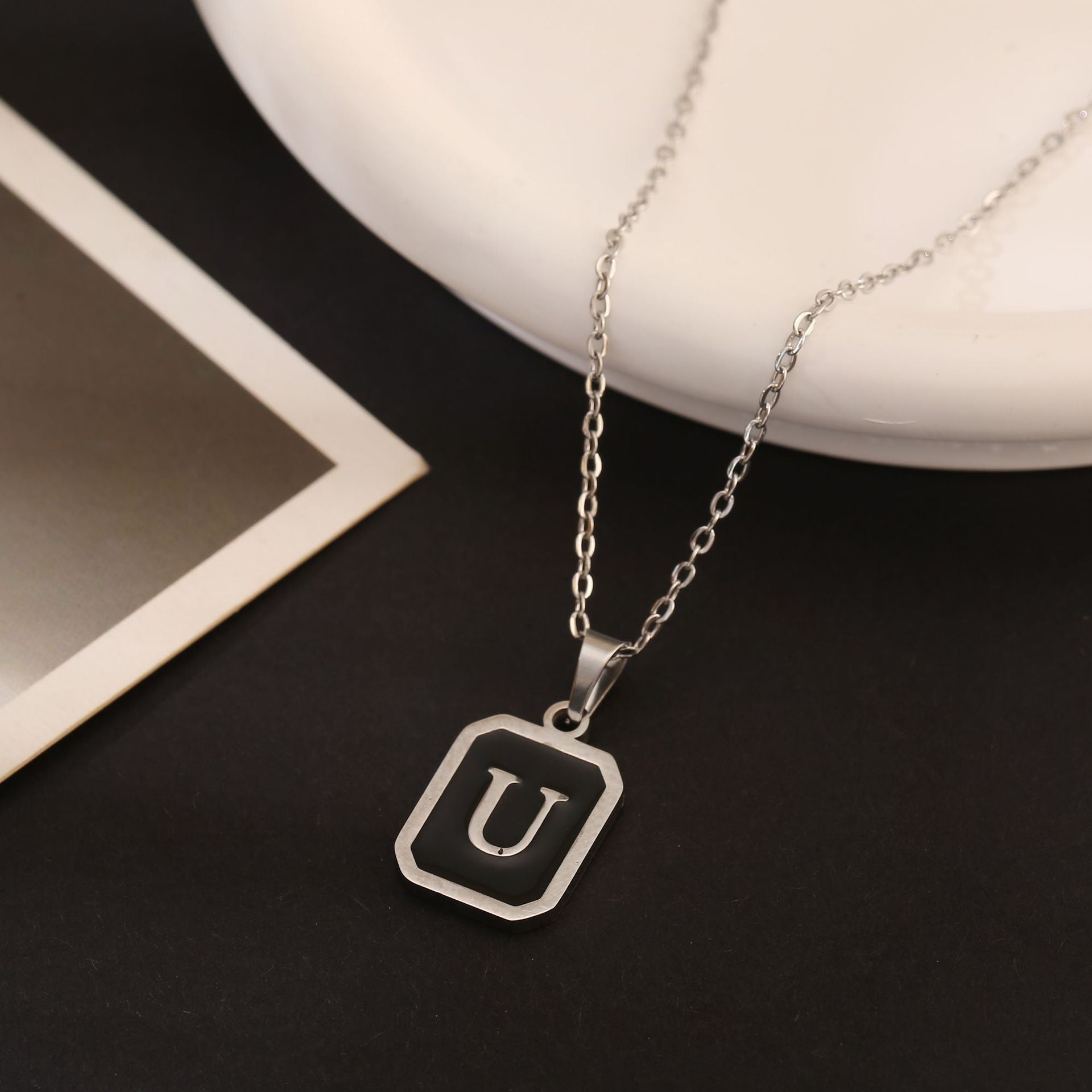 Stainless Steel Fashion Necklace with 26 English Letters
