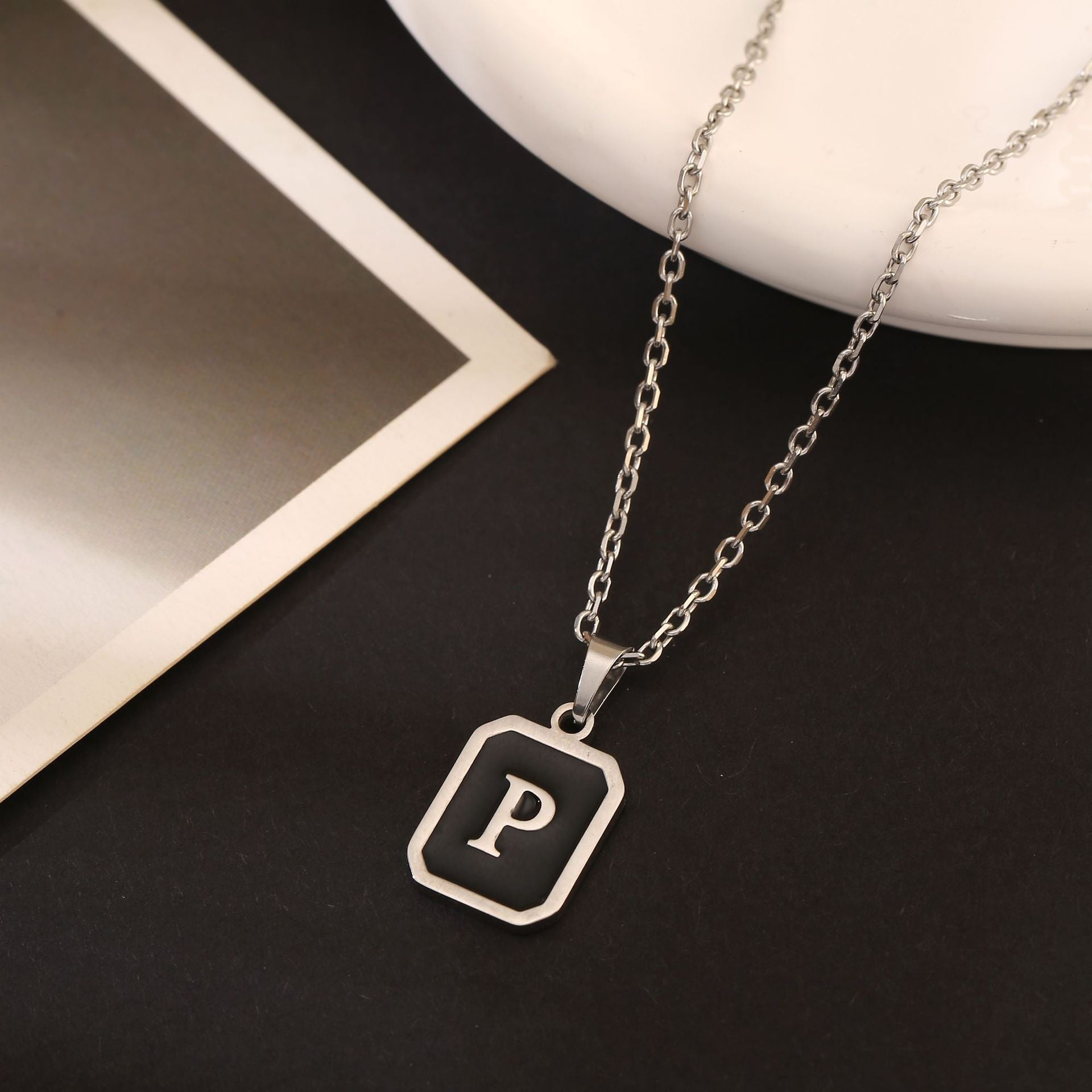 Stainless Steel Fashion Necklace with 26 English Letters