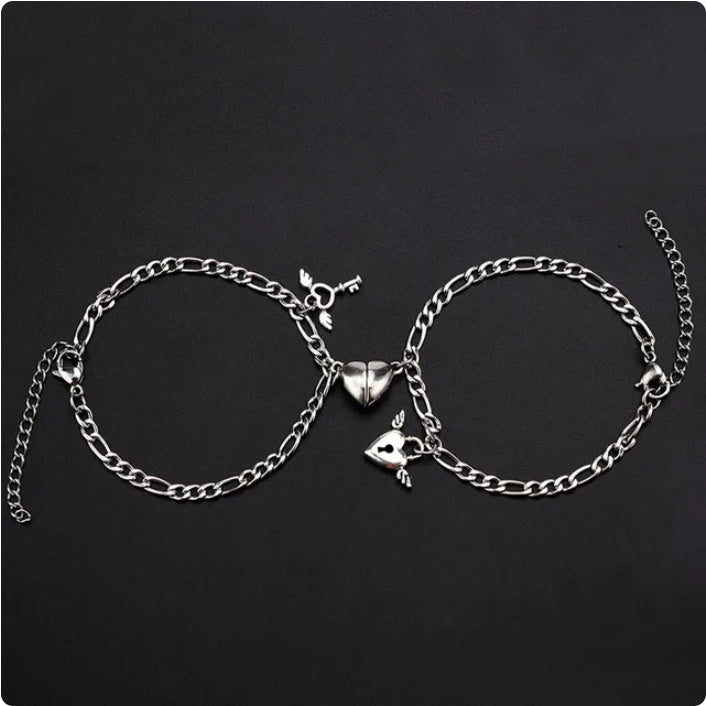 Magnet Love Suction Bracelet for Couples Gift