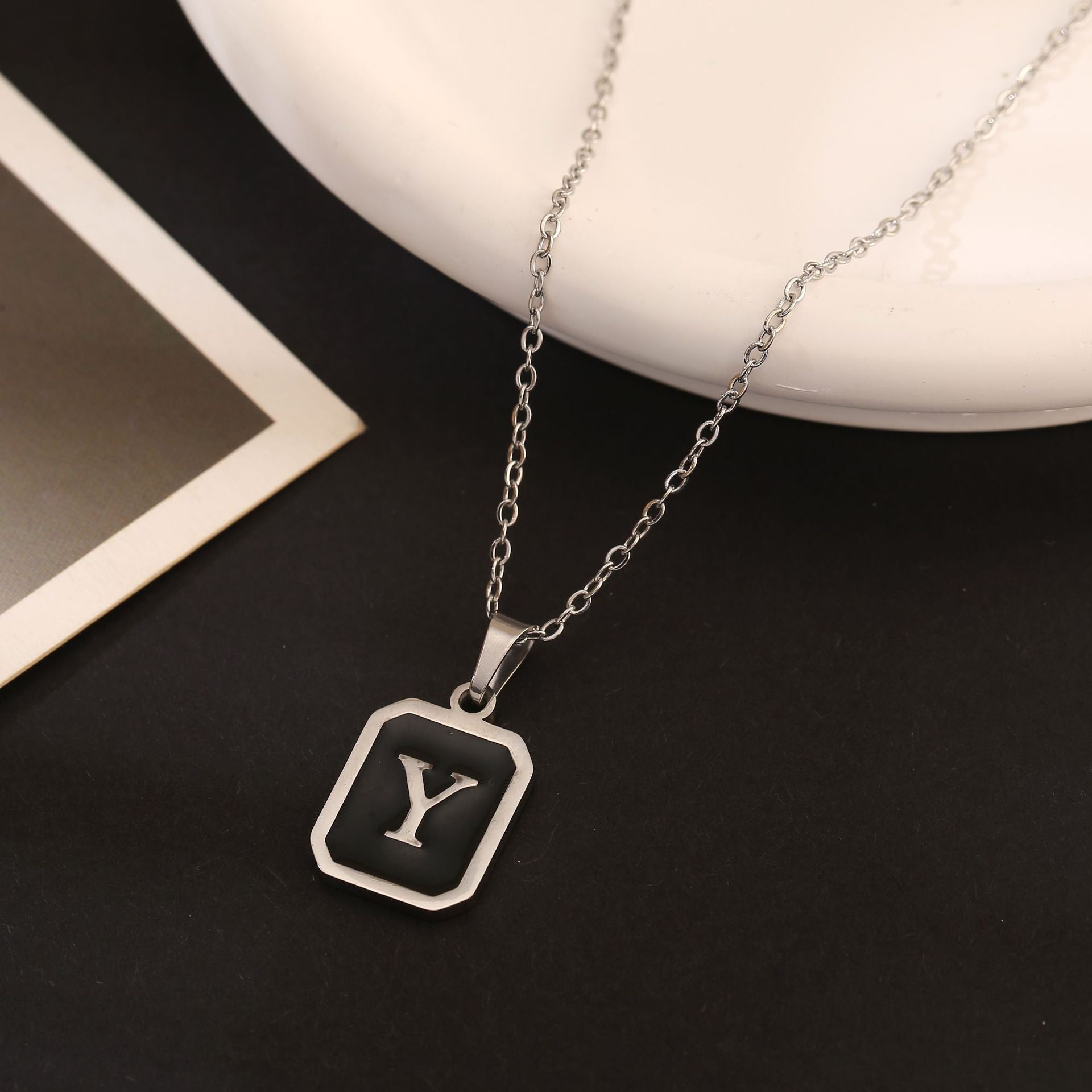 Stainless Steel Fashion Necklace with 26 English Letters