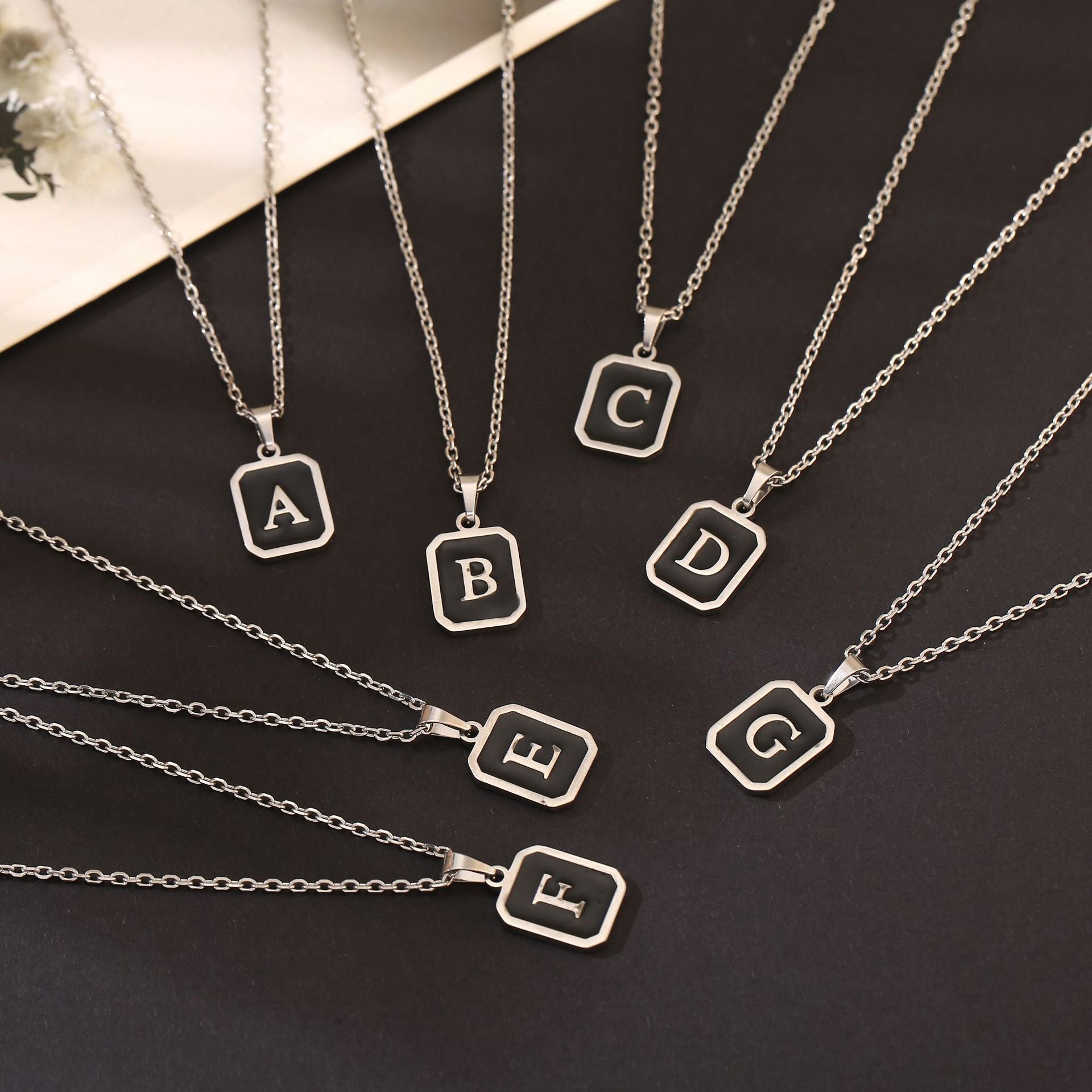 Stainless Steel Fashion Necklace with 26 English Letters
