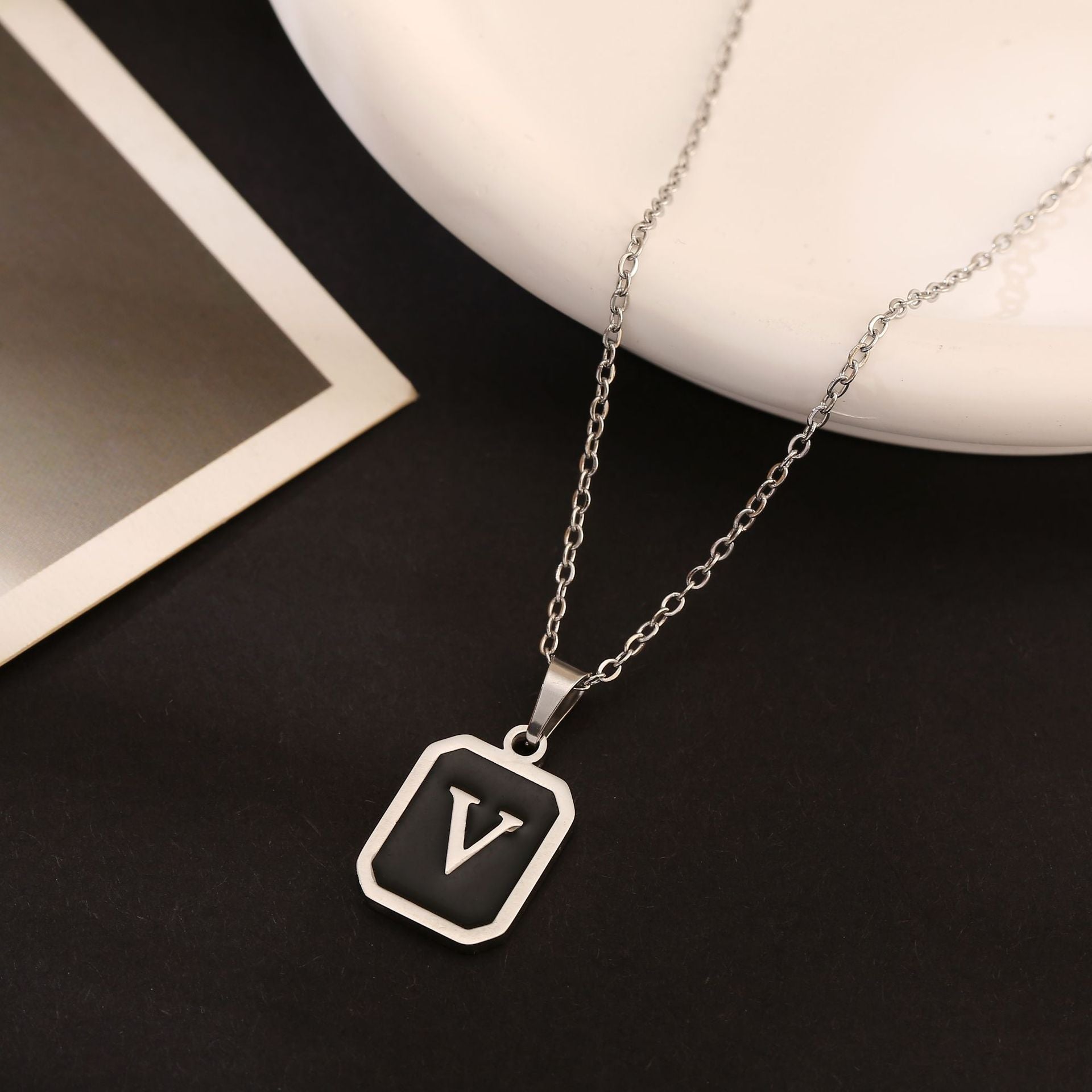 Stainless Steel Fashion Necklace with 26 English Letters