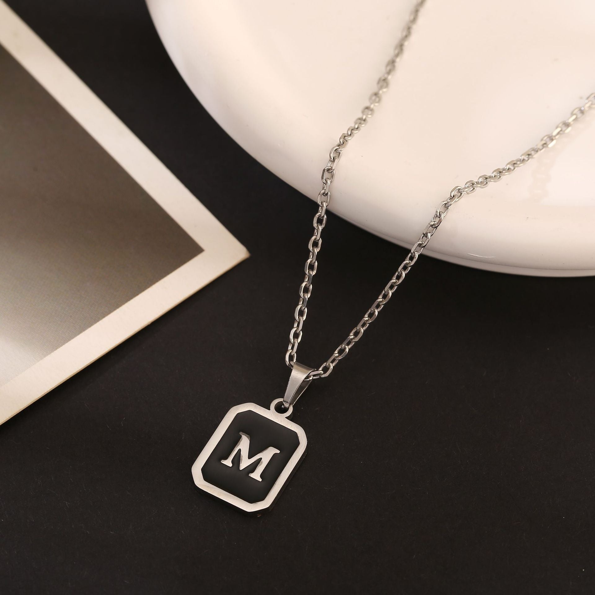 Stainless Steel Fashion Necklace with 26 English Letters